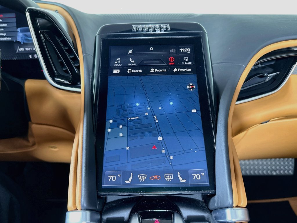 Certified 2025 Ferrari Roma Spider RWD image 16