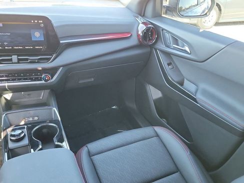 Used 2026 Chevrolet Equinox RS w/ Convenience Package III image 15