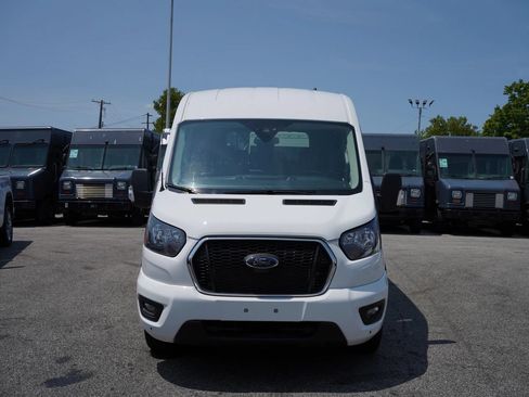 Used 2025 Ford Transit 350 XLT RWD image 10