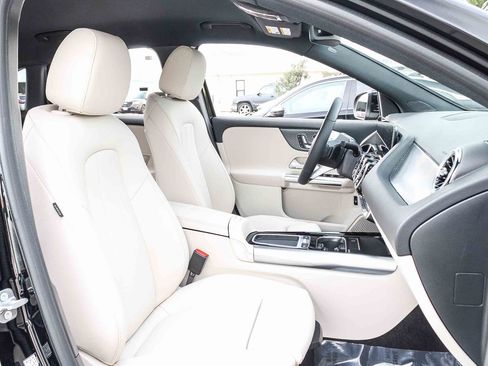 Certified 2026 Mercedes-Benz GLA 250 4MATIC image 18