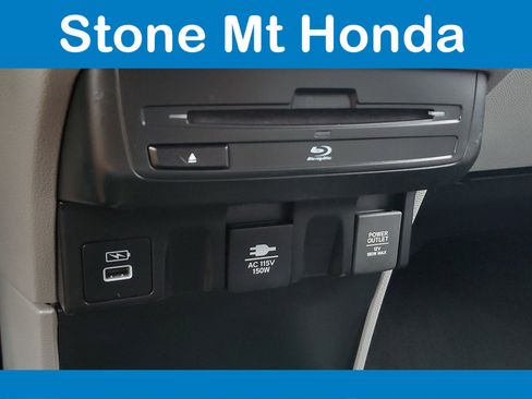 Used 2023 Honda Odyssey Elite image 31