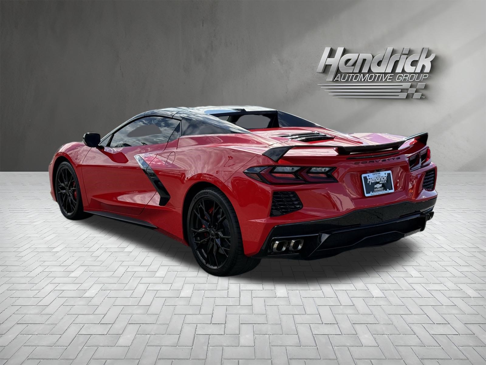 Used 2024 Chevrolet Corvette Stingray Preferred Conv w/ Z51 Performance Package RWD image 8