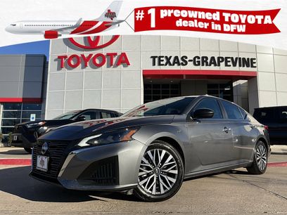 Used 2025 Nissan Altima 2.5 SV