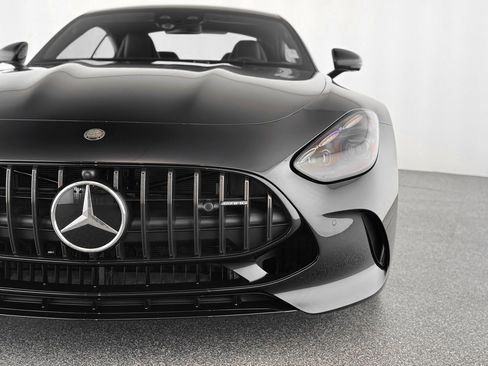 Used 2026 Mercedes-Benz AMG GT 63 image 44