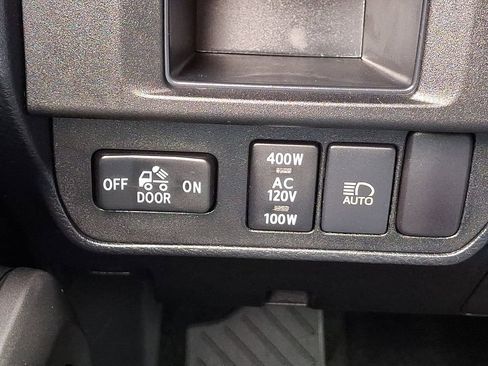 Used 2019 Toyota Tacoma TRD Off-Road image 25