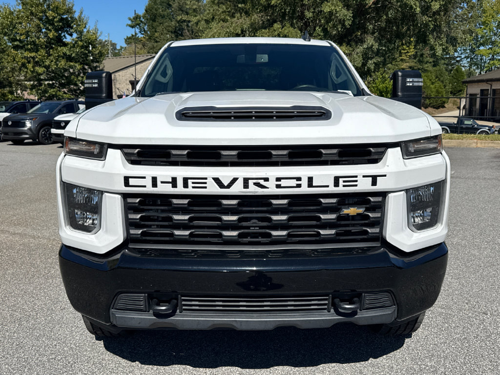 Used 2022 Chevrolet Silverado 2500 Custom w/ Custom Value Package AWD/4WD image 2