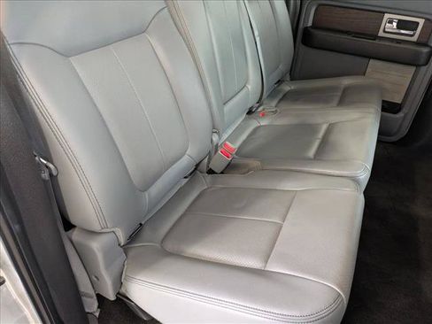 Used 2014 Ford F150 Lariat w/ Equipment Group 502A Luxury RWD image 18