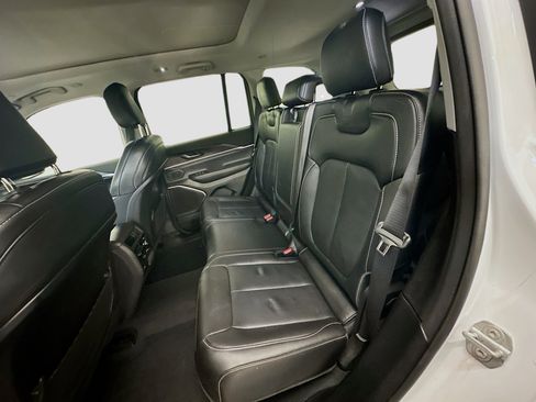 Used 2022 Jeep Grand Cherokee Limited 4xe image 30