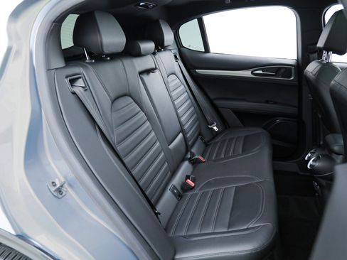 New 2025 Alfa Romeo Stelvio Sprint w/ Veloce Package AWD/4WD image 12