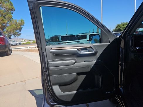 Used 2024 Chevrolet Silverado 1500 LT w/ Protection Package AWD/4WD image 10