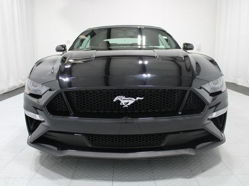 Used 2018 Ford Mustang GT Premium RWD image 3