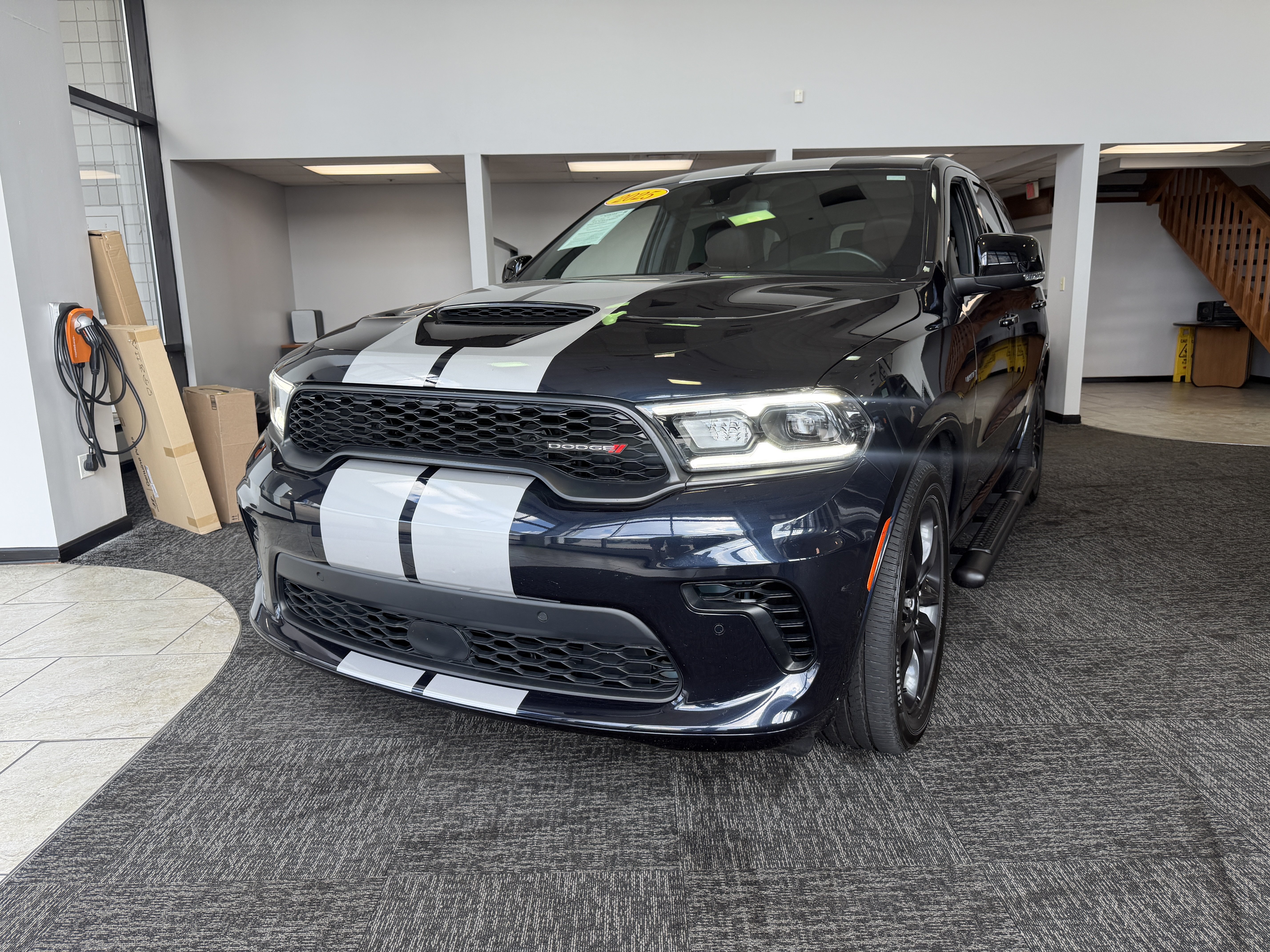 Used 2025 Dodge Durango R/T AWD/4WD image 18