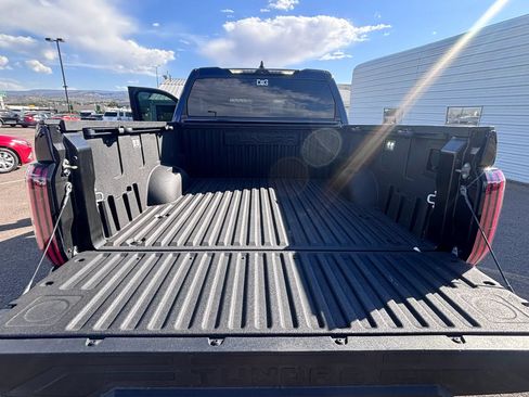 Used 2024 Toyota Tundra Platinum AWD/4WD image 27