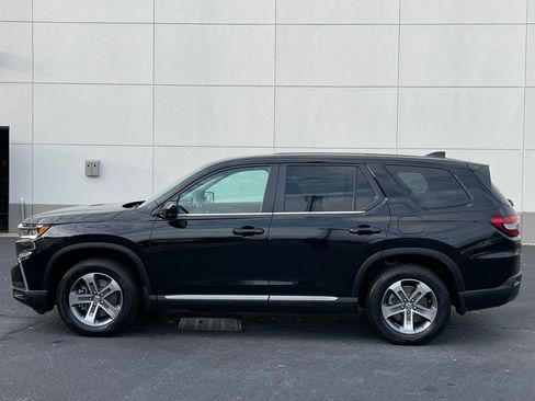 Certified 2025 Honda Pilot EX-L image 2