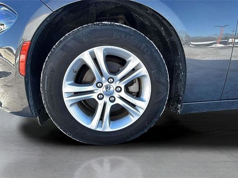 Used 2023 Dodge Charger SXT image 28