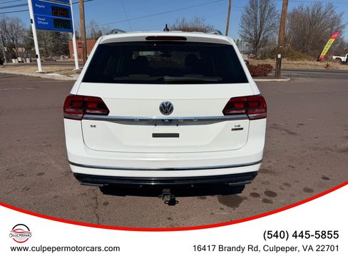 Used 2018 Volkswagen Atlas SE w/ R-Line Package image 4