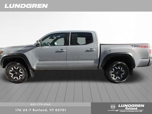 Used 2021 Toyota Tacoma TRD Off-Road image 38