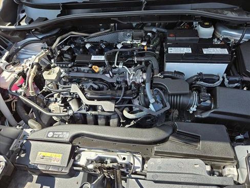Used 2024 Toyota Corolla Cross L FWD image 21