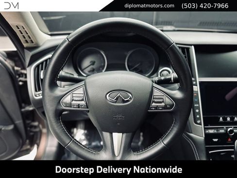 Used 2017 INFINITI Q50 3.0t Premium RWD image 28
