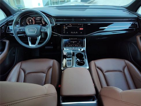 Used 2023 Audi Q7 3.0T Premium image 22