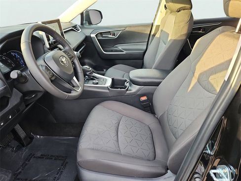 Used 2024 Toyota RAV4 AWD Hybrid w/ Weather Package image 34