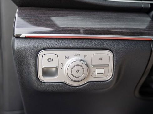 Used 2022 Mercedes-Benz GLE 350 image 28