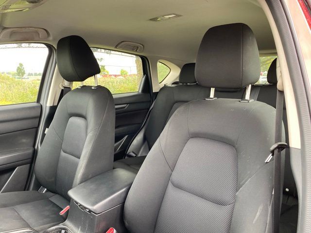 Used 2023 MAZDA CX-5 AWD 2.5 S image 2