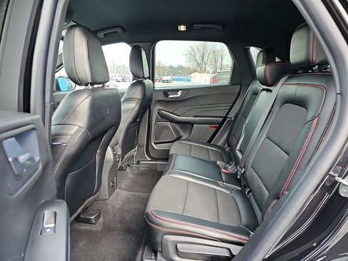 Used 2025 Ford Escape ST-Line image 10