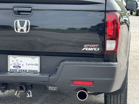 Used 2023 Honda Ridgeline Sport image 6