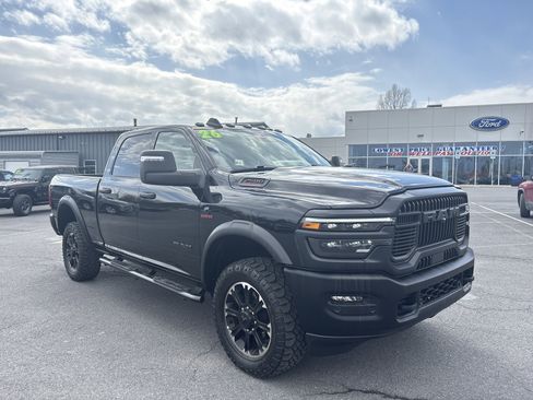 Used 2026 RAM 2500 Rebel AWD/4WD image 1