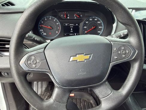 Used 2020 Chevrolet Traverse LS AWD/4WD image 17