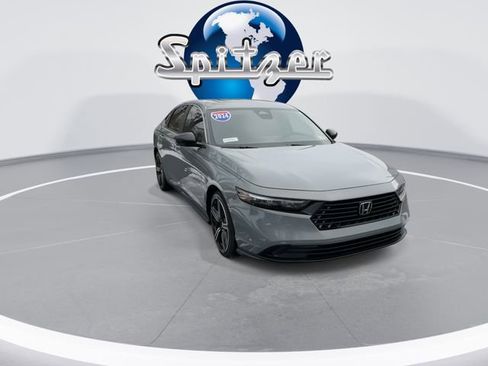 Used 2024 Honda Accord Sport image 3