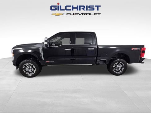 Used 2024 Ford F250 Limited w/ FX4 Off-Road Package image 3