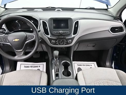 Used 2022 Chevrolet Equinox LS w/ LS Convenience Package AWD/4WD image 18