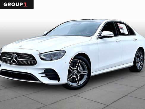 Used 2022 Mercedes-Benz E 350 4MATIC Sedan image 1
