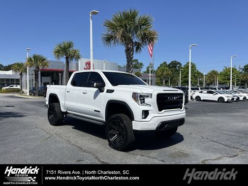 Used 2021 GMC Sierra 1500 Elevation w/ Preferred Package image 1