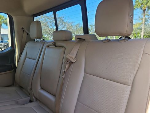 Used 2017 Ford F150 Lariat image 13