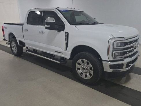 Used 2024 Ford F250 Lariat w/ Chrome Package image 1