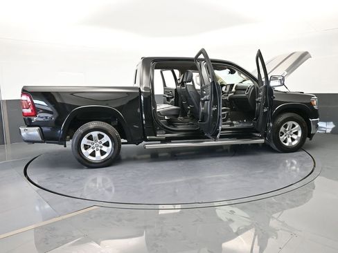 Used 2019 RAM 1500 Laramie image 79