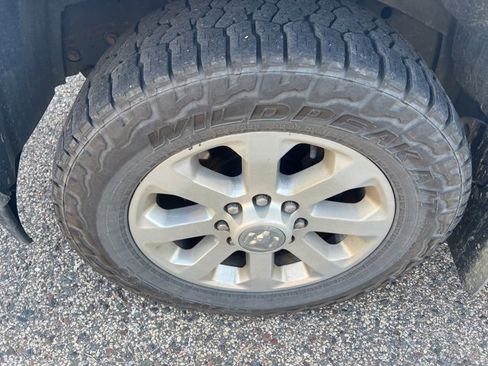 Used 2019 RAM 2500 Laramie image 17