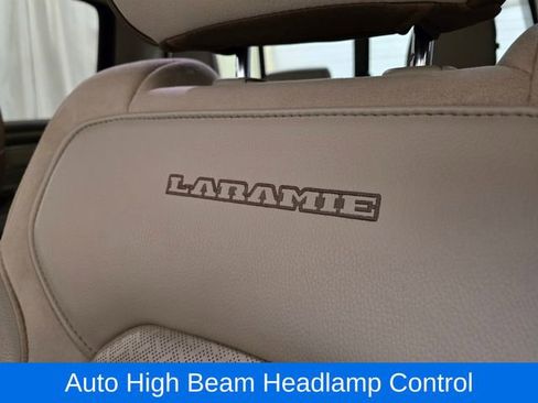 Used 2019 RAM 1500 Laramie AWD/4WD image 13
