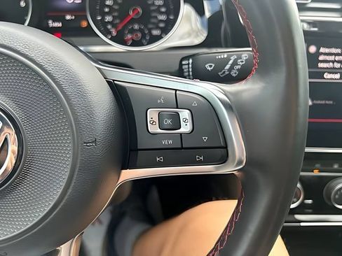 Used 2021 Volkswagen GTI SE FWD image 24
