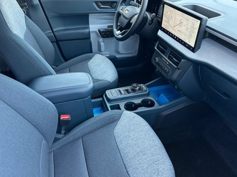 New 2026 Ford Maverick XLT w/ XLT Luxury Package FWD image 14