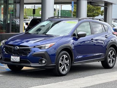 Certified 2025 Subaru Crosstrek 2.5i Premium AWD/4WD image 10