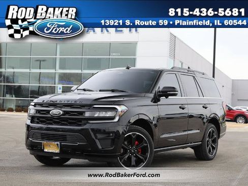 Certified 2023 Ford Expedition Limited image 1