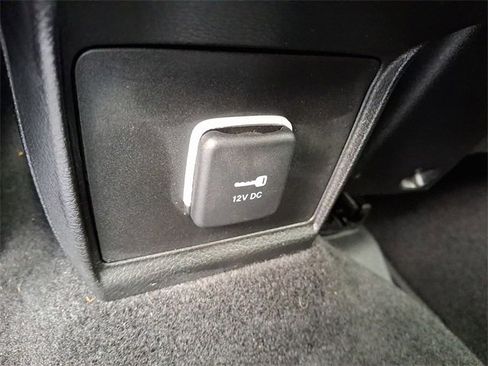 Used 2022 Jeep Compass Limited w/ Sun and Sound Group image 12