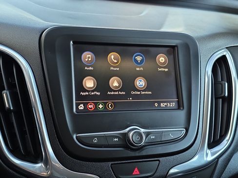 Used 2020 Chevrolet Equinox LT image 19