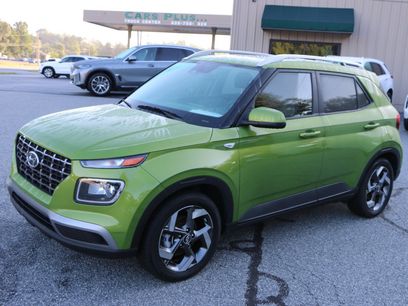 Used 2024 Hyundai Venue SEL