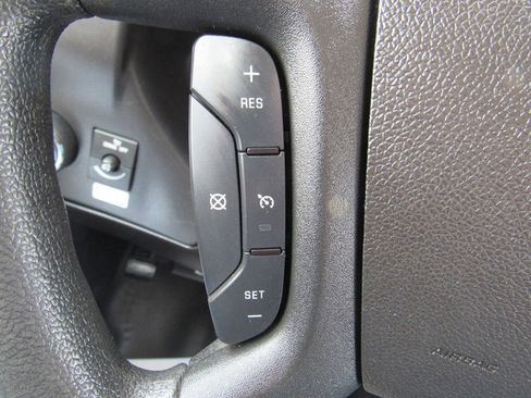 Used 2022 GMC Savana 3500 Extended w/ Power Convenience Package image 34