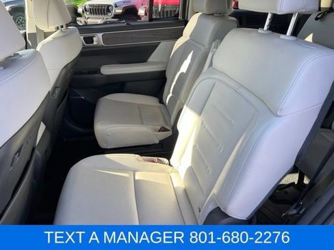 Used 2025 Hyundai Santa Fe Calligraphy AWD/4WD image 32